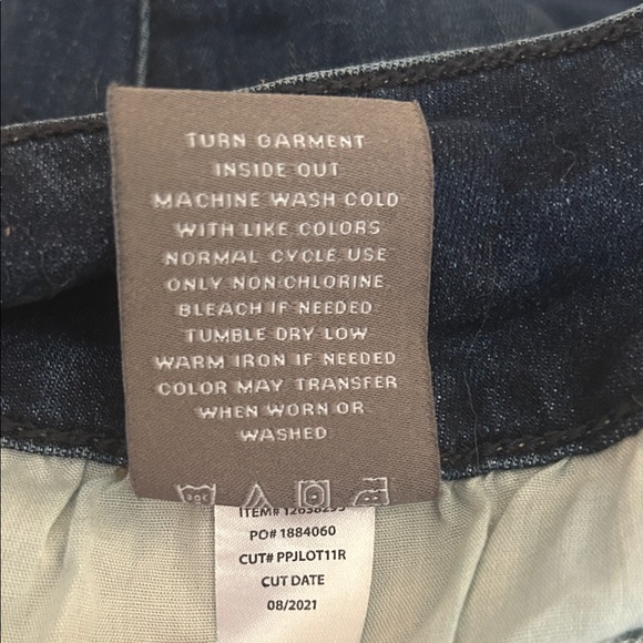 Torrid Dark Blue Super Soft Jeggings EUC 24R - Picture 11 of 11